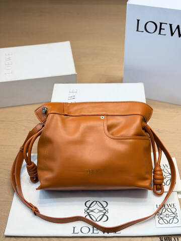 Loewe Brown shoulder bag 1 1 Replica