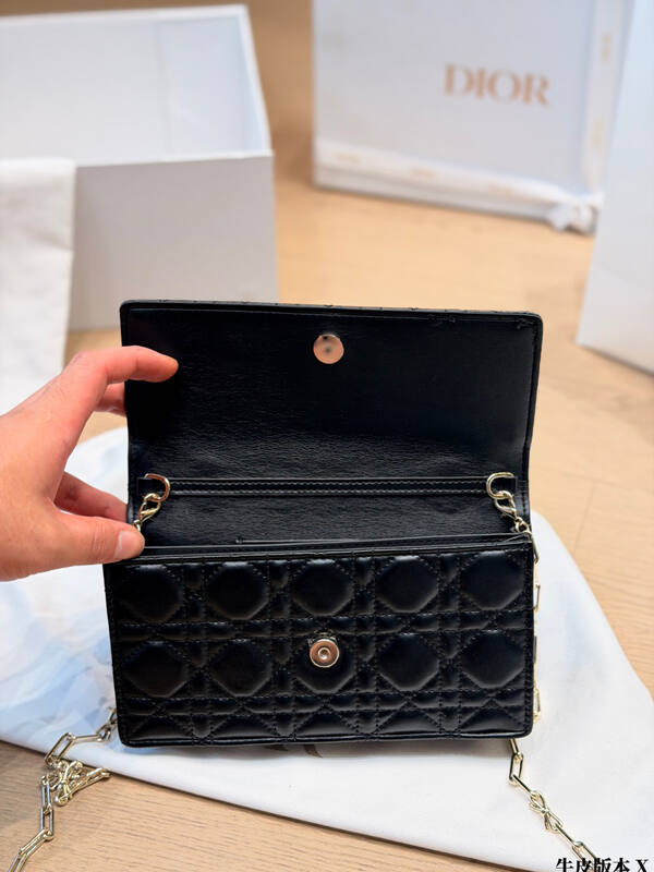 Dior Lady Black crossbody — Premium Replica