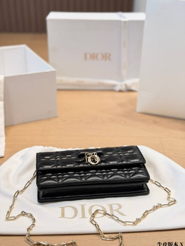Dior Lady Black crossbody — Premium Replica