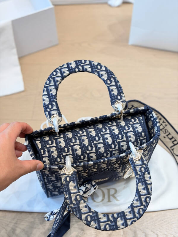 Dior Lady Blue Oblique everyday — 1:1 Replica