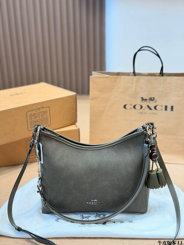 Coach shoulder bag — 1:1 Replica