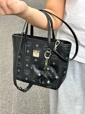 MCM Toni Visetos 19x16cm shoulder bag Premium Replica