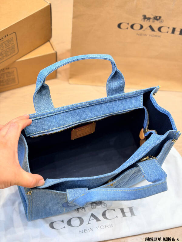 Coach Blue shoulder bag — 1:1 Replica