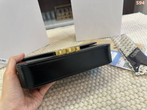 Celine everyday 1 1 Replica
