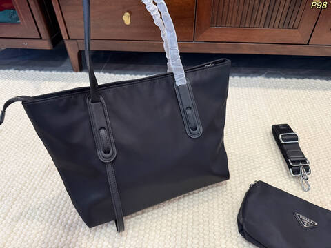 Prada Black shoulder bag AAA Quality Replica