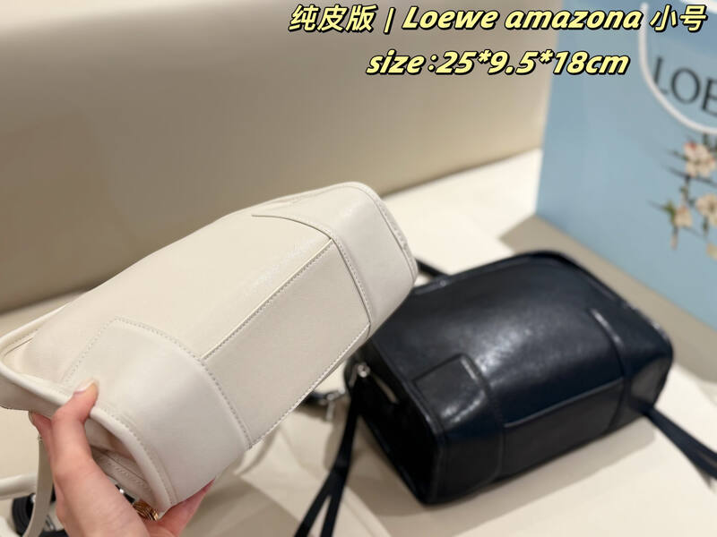 Loewe Amazona White Black 25*9.5*18cm crossbody — Top Quality Replica