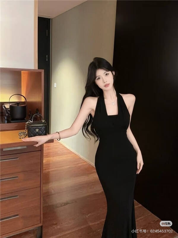 Chanel Vanity Case Black mini crossbody — 1:1 Replica
