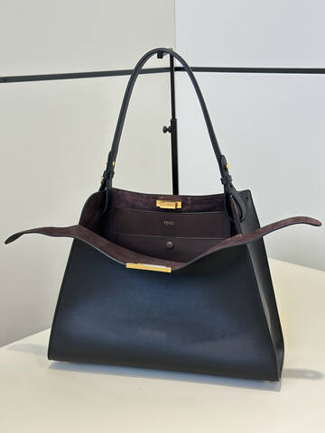 Fendi shoulder bag Top Quality Replica