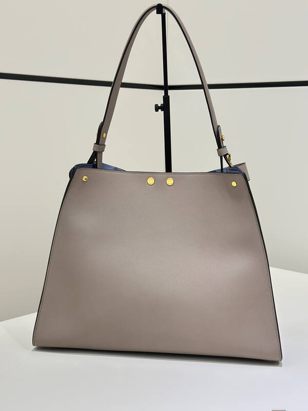 Fendi shoulder bag — Top Quality Replica