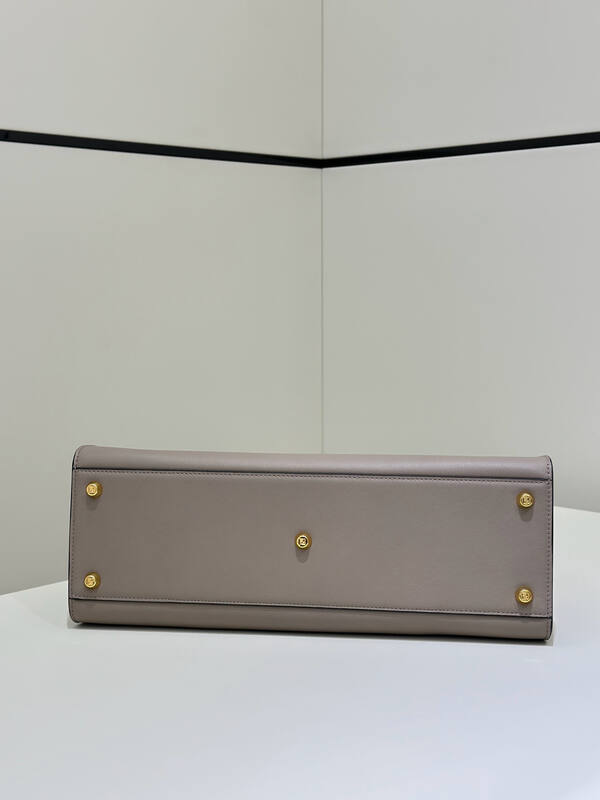 Fendi shoulder bag — Top Quality Replica