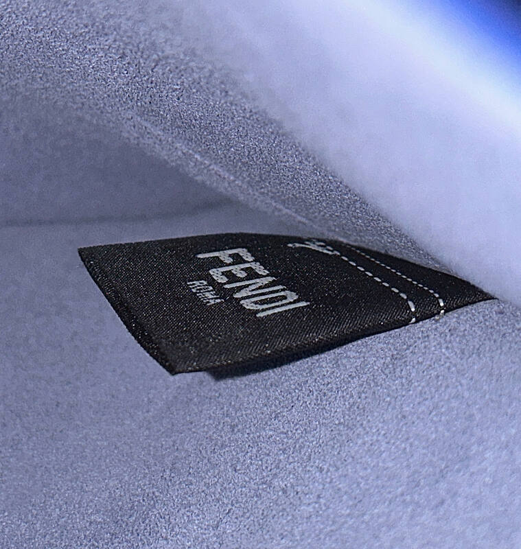 Fendi shoulder bag — Top Quality Replica