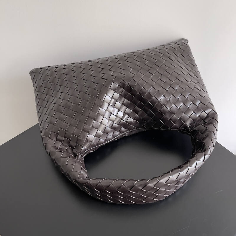 Bottega Veneta Brown 40x30x16cm shoulder bag — Premium Replica