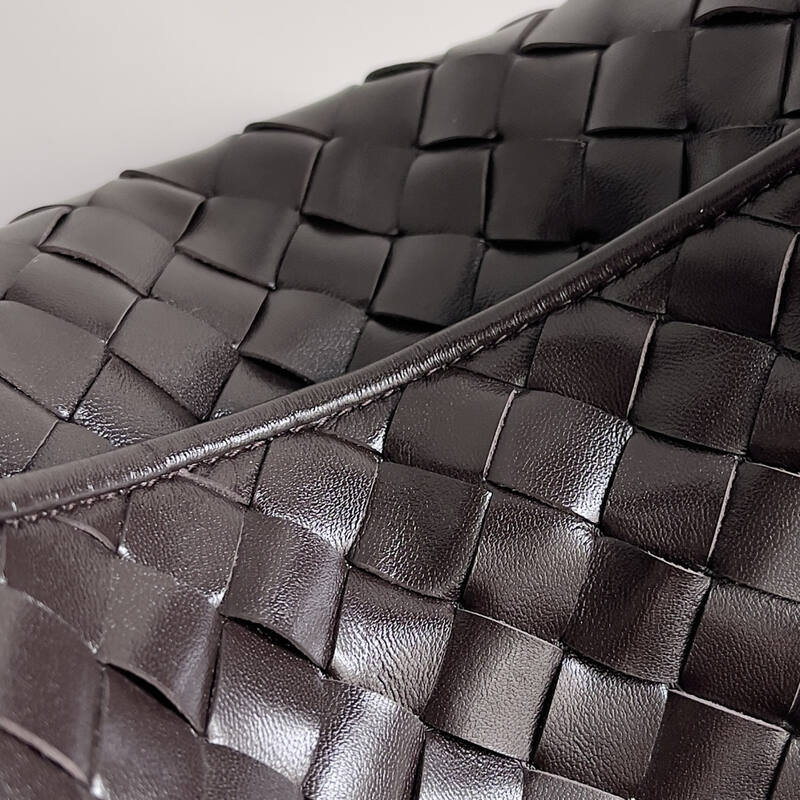 Bottega Veneta Brown 40x30x16cm shoulder bag — Premium Replica