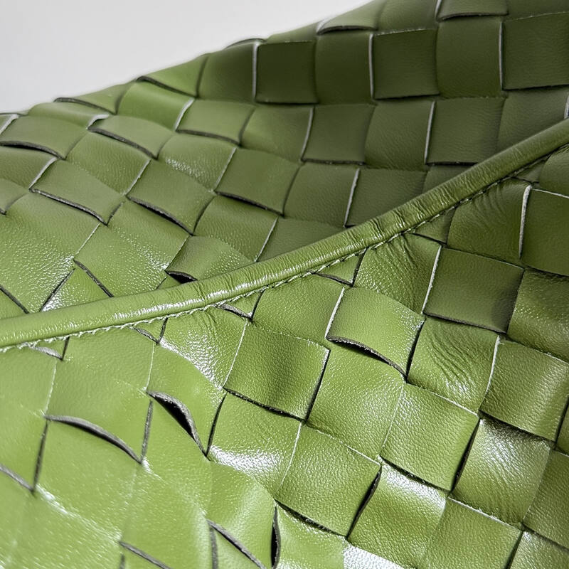 Bottega Veneta Green shoulder bag — Top Quality Replica