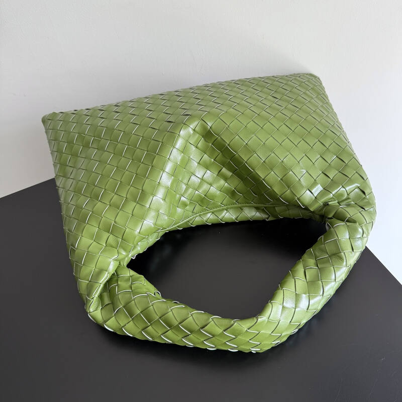 Bottega Veneta Green shoulder bag — Top Quality Replica