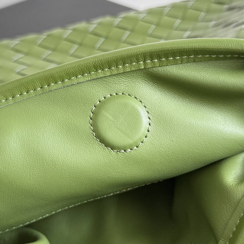 Bottega Veneta Green shoulder bag — Top Quality Replica