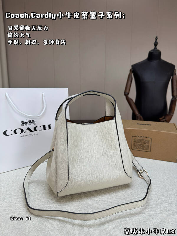 Coach Calfskin shoulder bag — Premium Replica