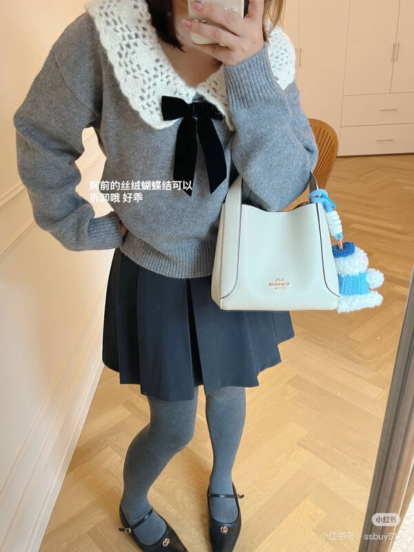 Coach White 25x18x10cm shoulder bag — Top Quality Replica