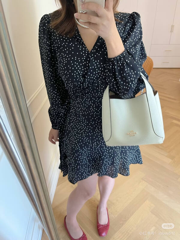 Coach White 25x18x10cm shoulder bag — Top Quality Replica