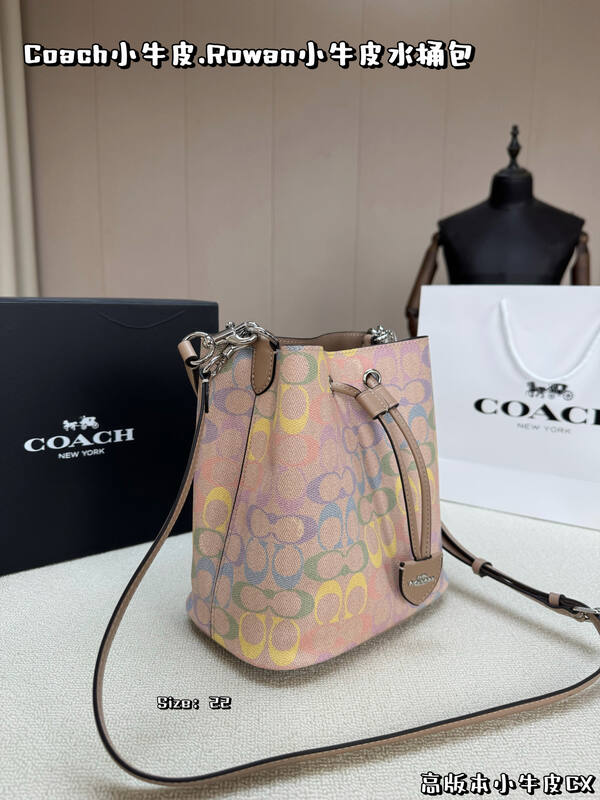Coach Calfskin shoulder bag — Top Quality Replica