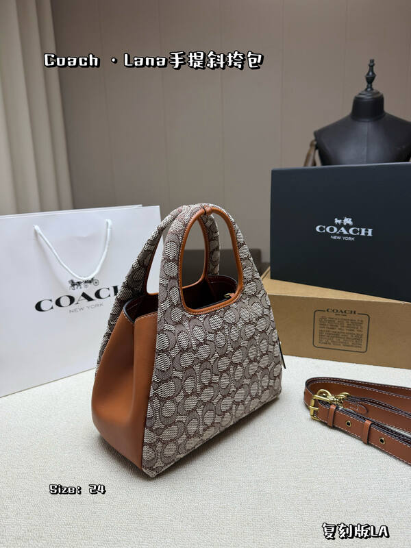 Coach Brown shoulder bag — AAA Quality Replica