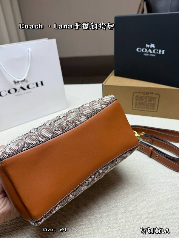 Coach Brown shoulder bag — AAA Quality Replica
