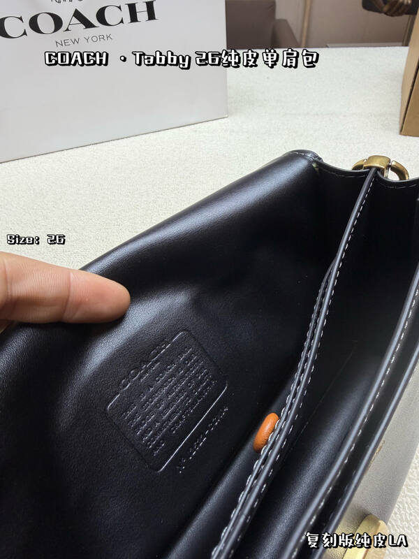 Coach Black shoulder bag — Premium Replica