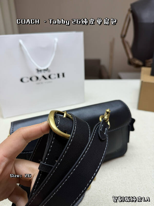 Coach Black shoulder bag — Premium Replica
