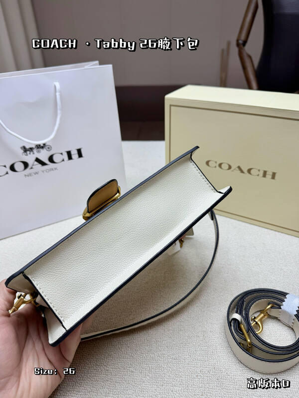 Coach White shoulder bag — 1:1 Replica