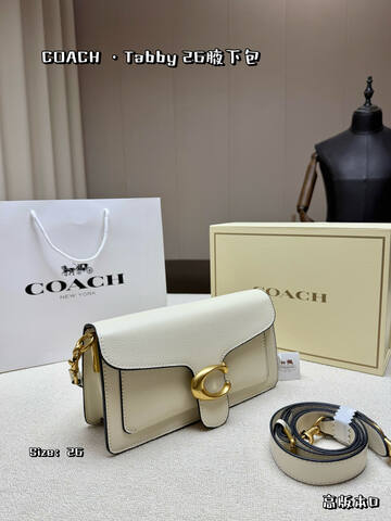 Coach White shoulder bag 1 1 Replica