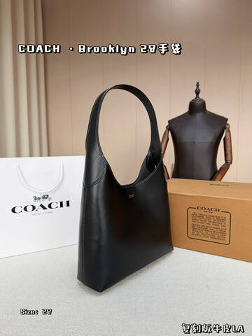 Coach Black shoulder bag 1 1 Replica