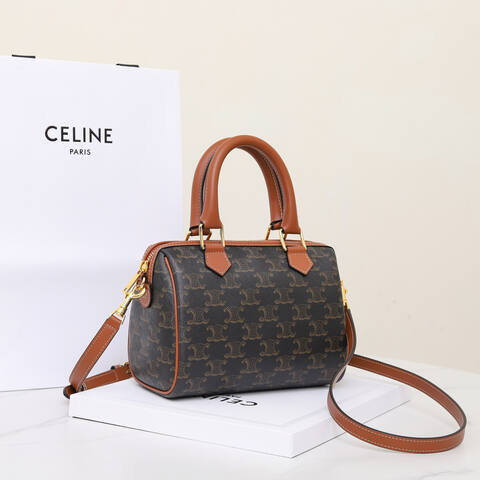 Celine shoulder bag Top Quality Replica