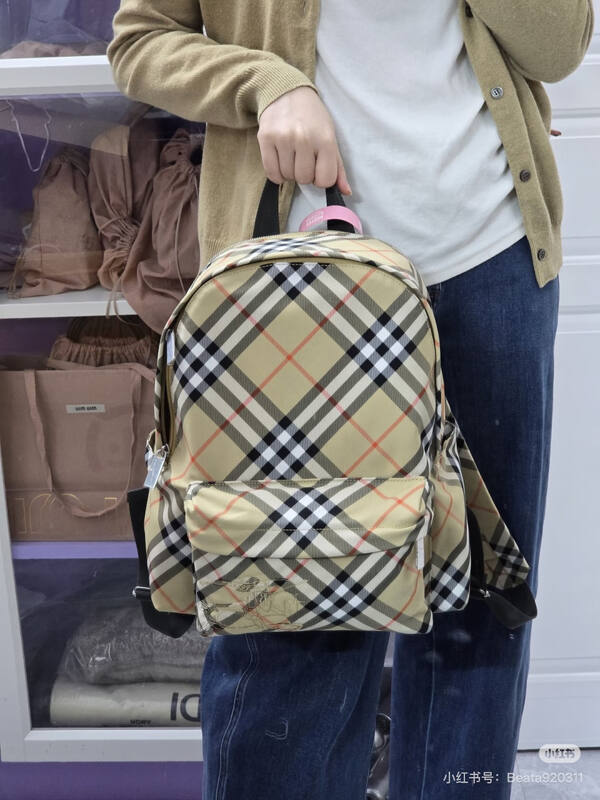 Burberry Beige Vintage Check 30x40x15cm backpack — AAA Quality Replica