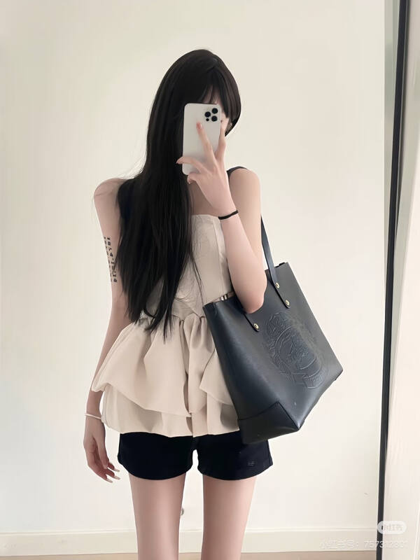 Burberry Black 38x32x14cm tote bag — Top Quality Replica