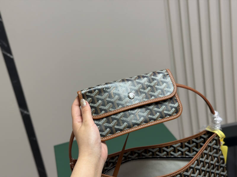 Goyard Brown shoulder bag — Premium Replica