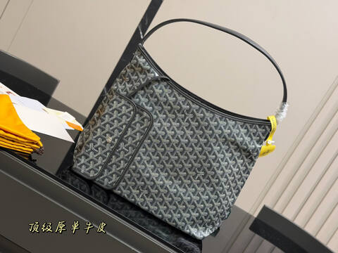 Goyard Grey shoulder bag 1 1 Replica