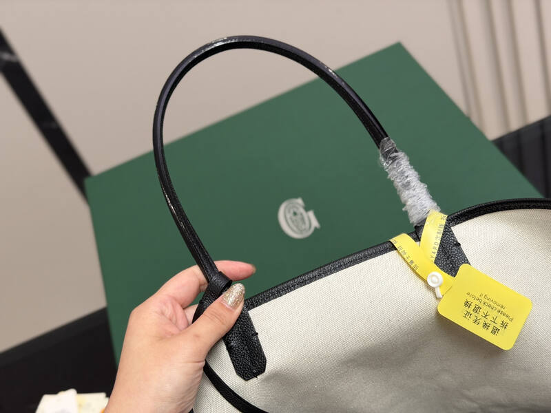 Goyard Black shoulder bag — Premium Replica