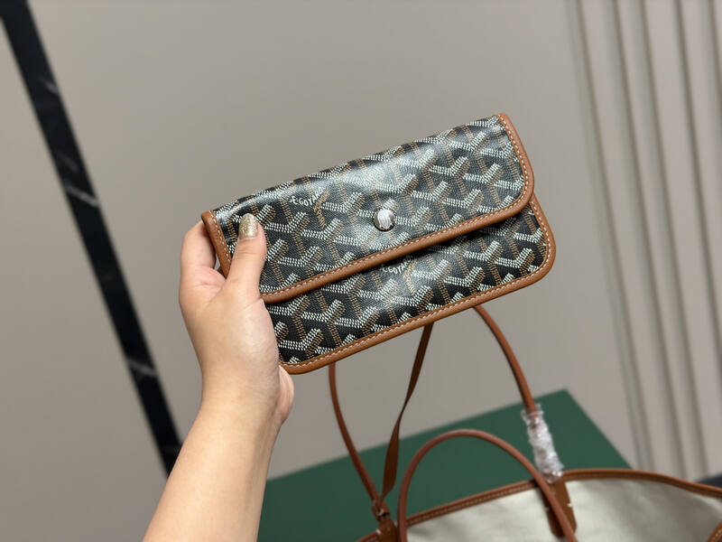 Goyard Black shoulder bag — Top Quality Replica