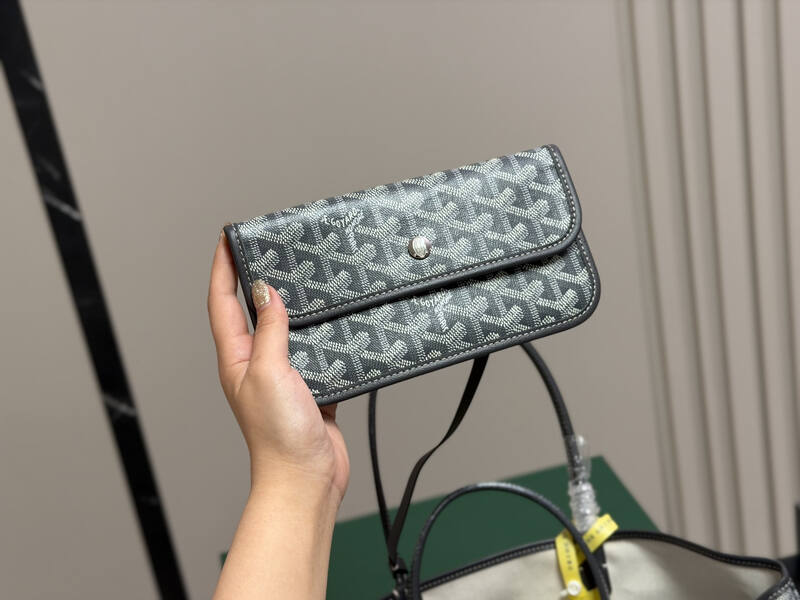 Goyard Grey shoulder bag — Premium Replica