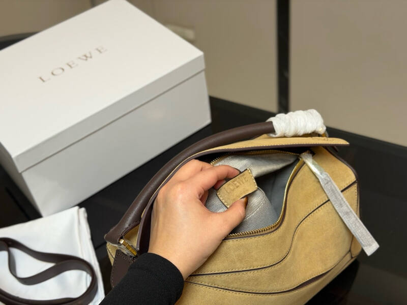 Loewe Brown 25x18x10cm shoulder bag — Top Quality Replica
