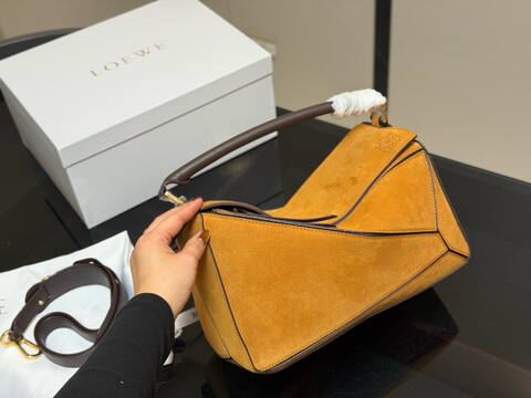 Loewe Brown 25x18x10cm shoulder bag AAA Quality Replica
