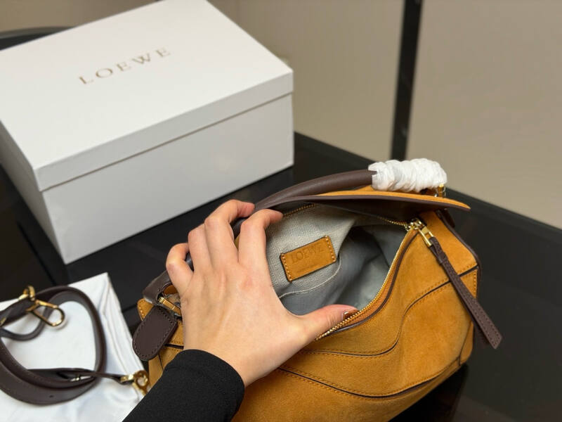 Loewe Brown 25x18x10cm shoulder bag — AAA Quality Replica