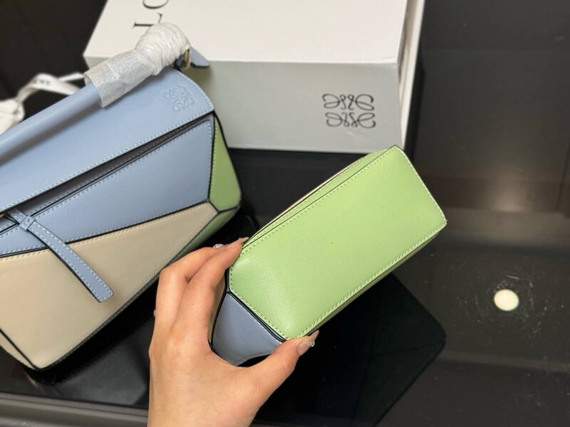 Loewe Beige shoulder bag — 1:1 Replica