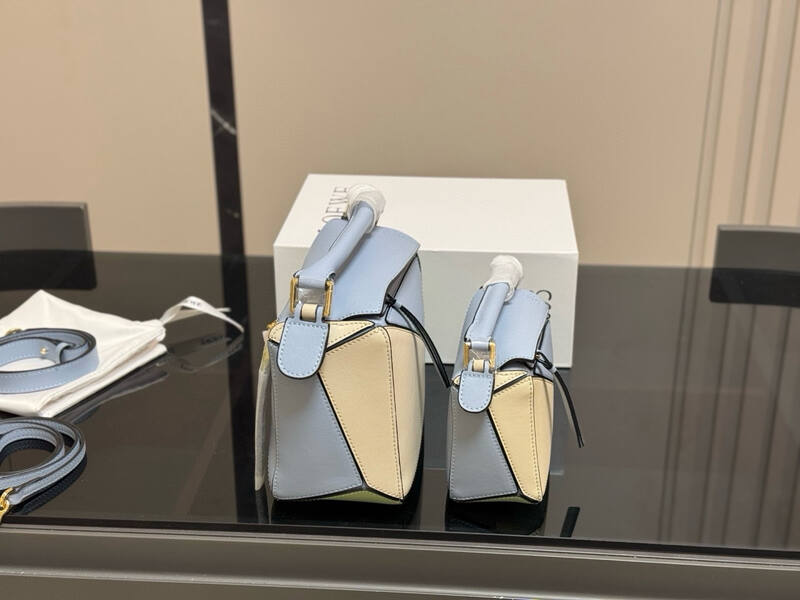 Loewe Beige shoulder bag — 1:1 Replica