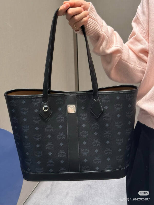 MCM Visetos 30x22x12cm shoulder bag — 1:1 Replica
