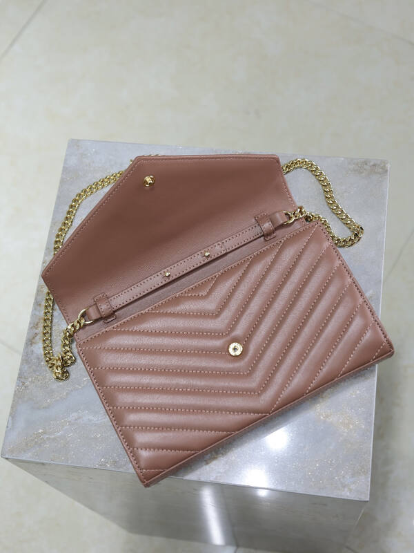 Saint Laurent Pink everyday — Premium Replica