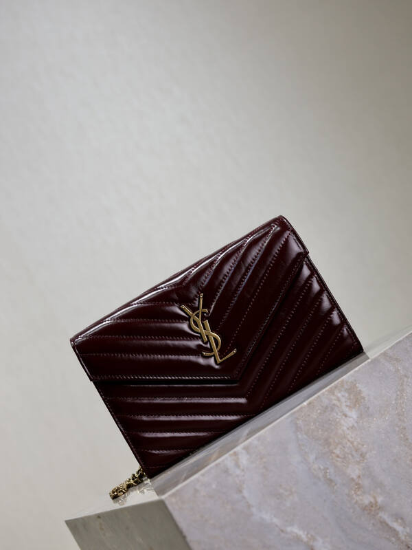 Saint Laurent Red everyday — 1:1 Replica