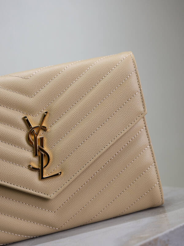 Saint Laurent Caviar everyday — 1:1 Replica