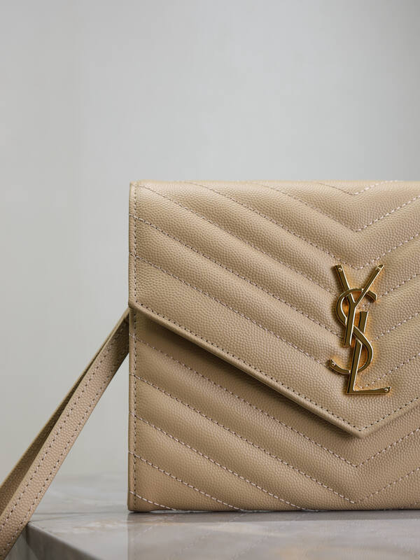 Saint Laurent Caviar everyday — 1:1 Replica
