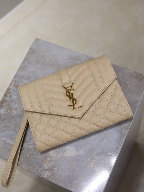Saint Laurent Caviar everyday — Top Quality Replica